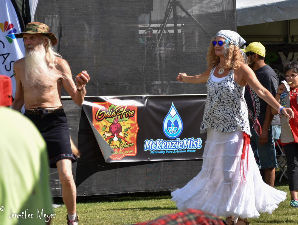 There was live music and dancing.