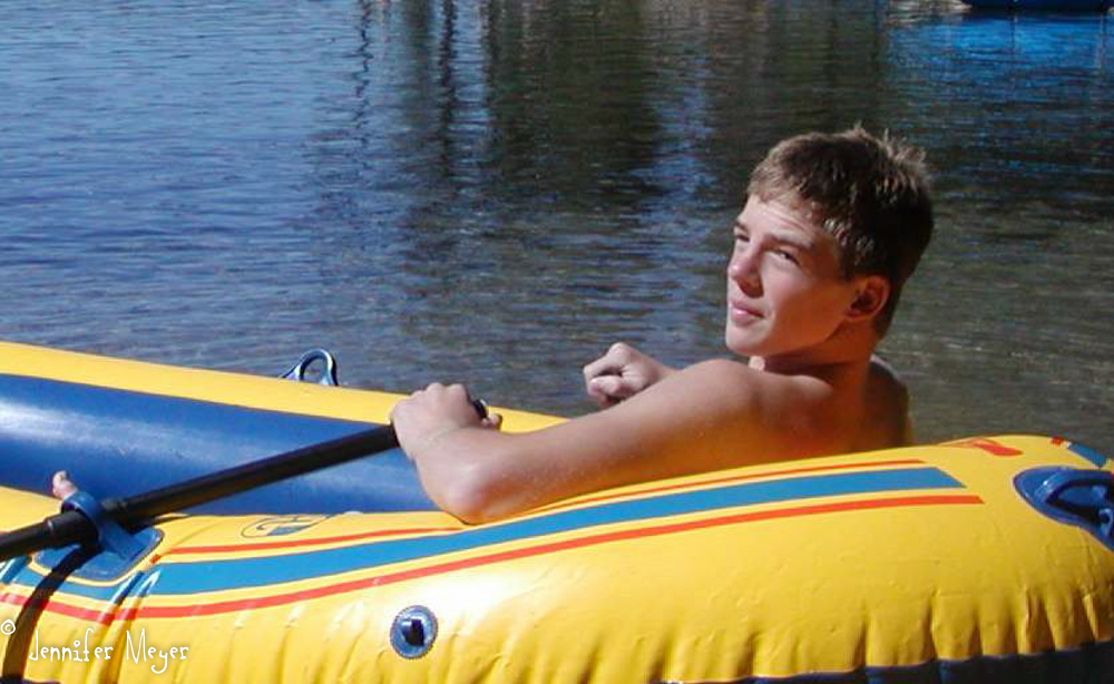 Nate paddling on Waldo Lake.