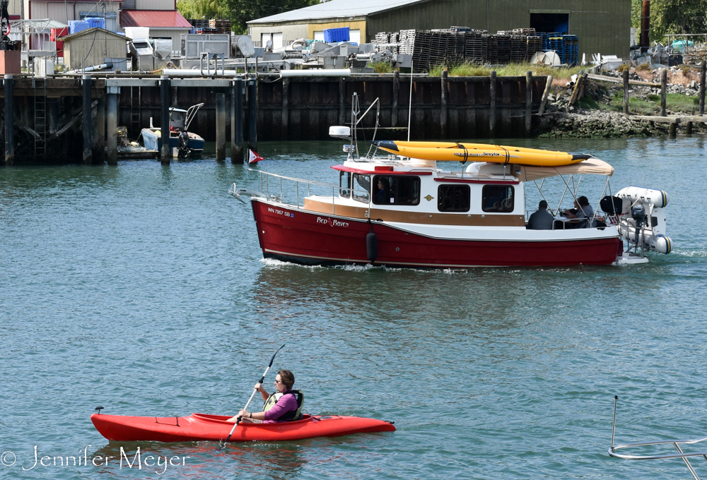 Swinomish Channel goes right through the town.