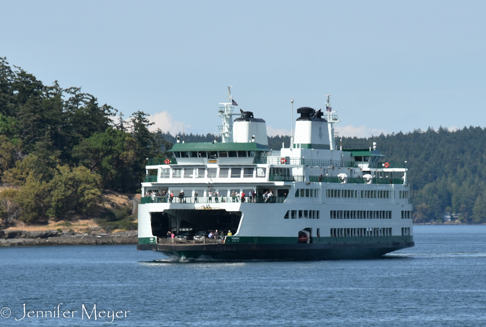 Here comes the ferry.