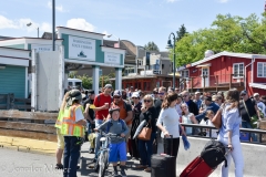Friday Harbor crowds to leave the island.
