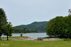 We drove down to Mayfield Lake for a picnic.