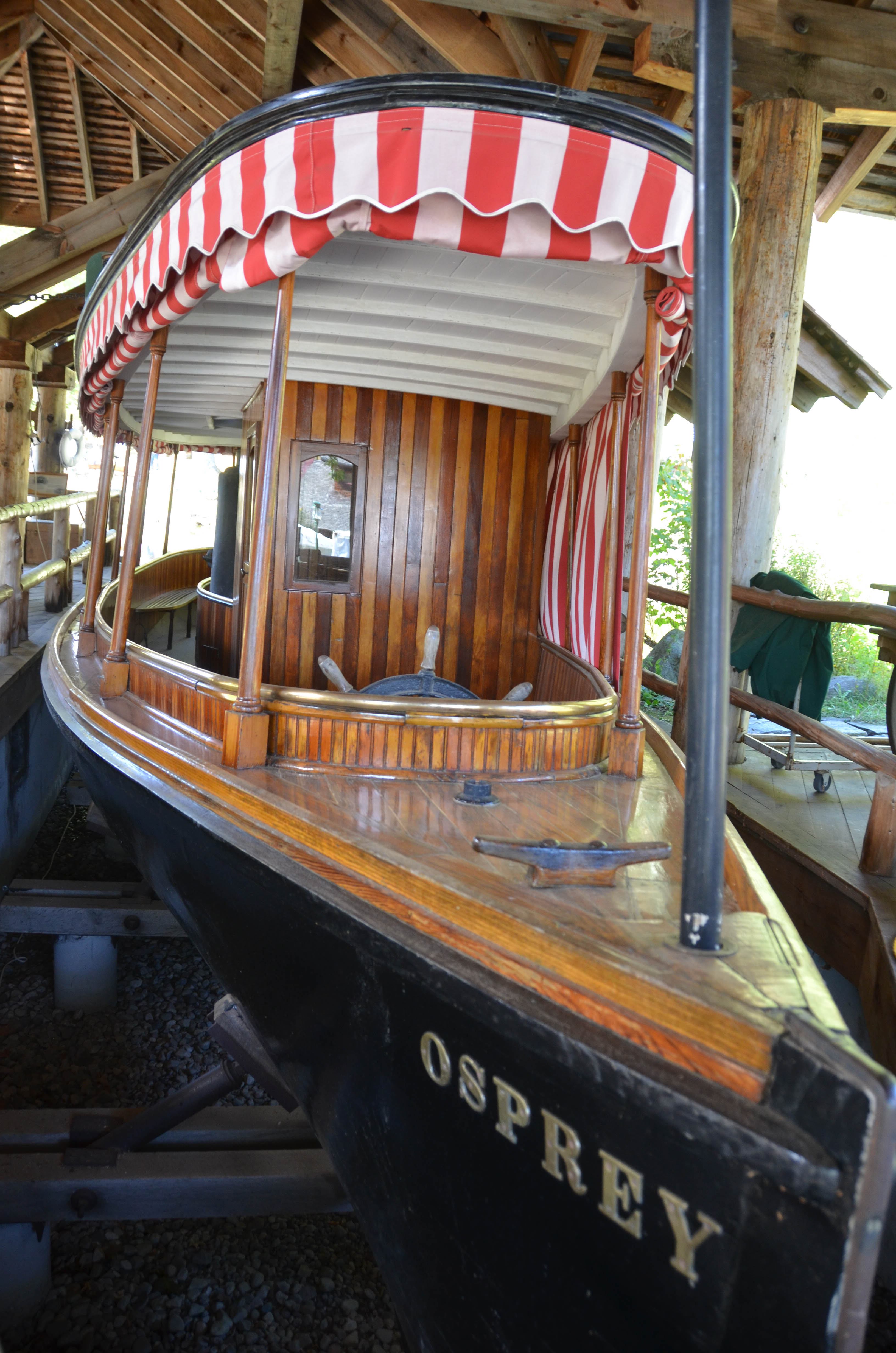 Steamboat cruiser from the early 1900s.