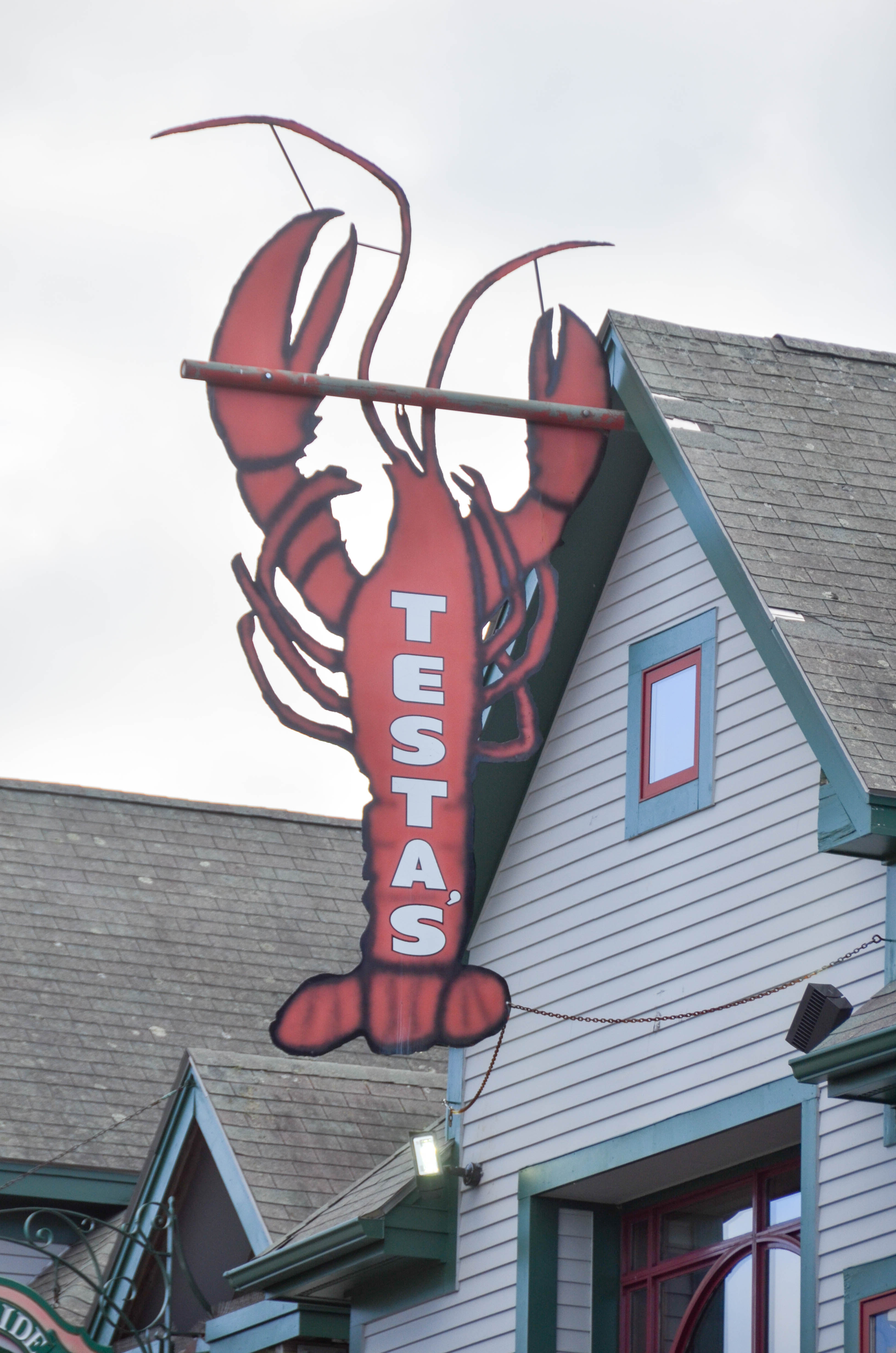 Lobsta everywhere.