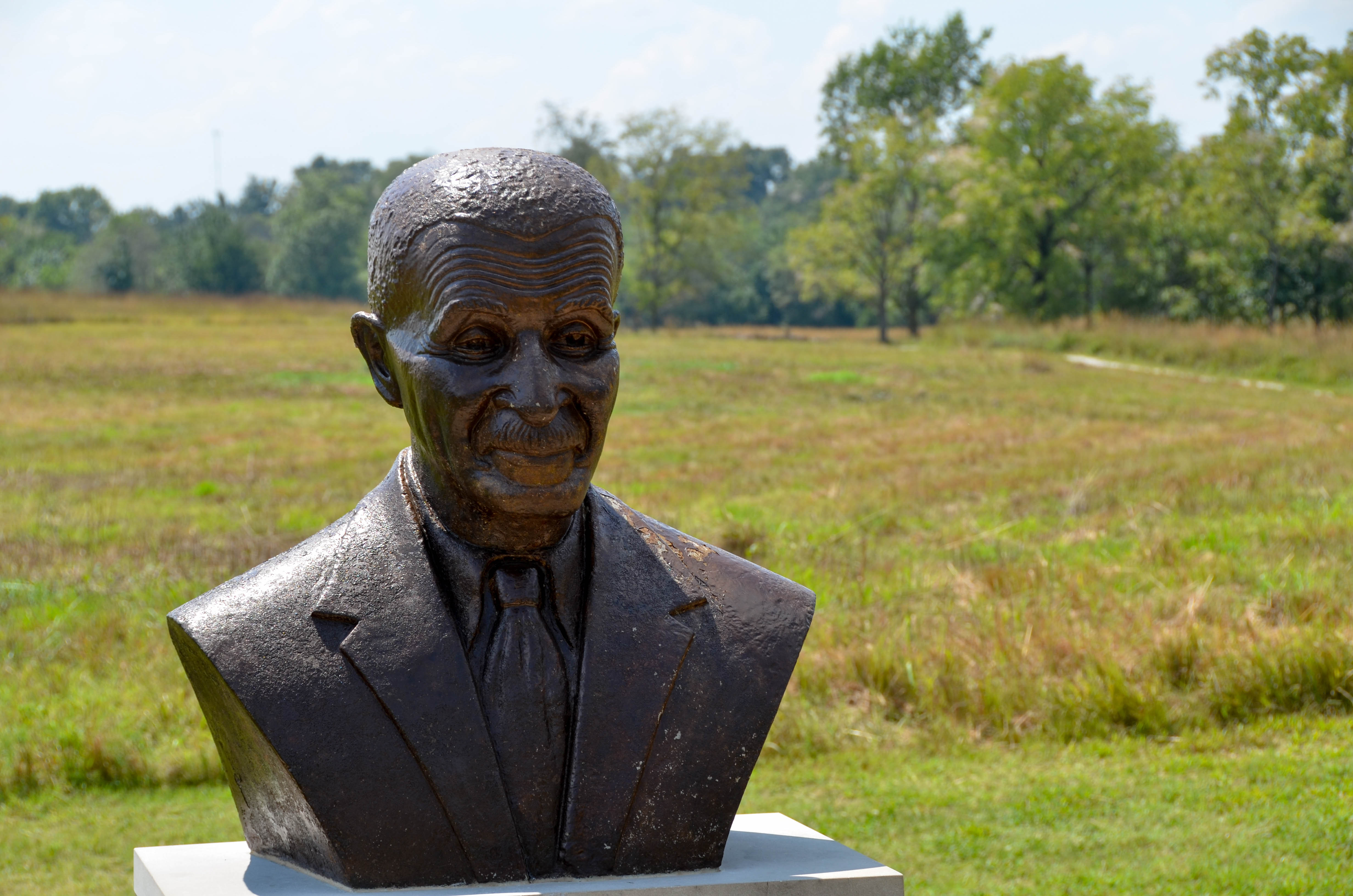 Bust of George Washington Carver.