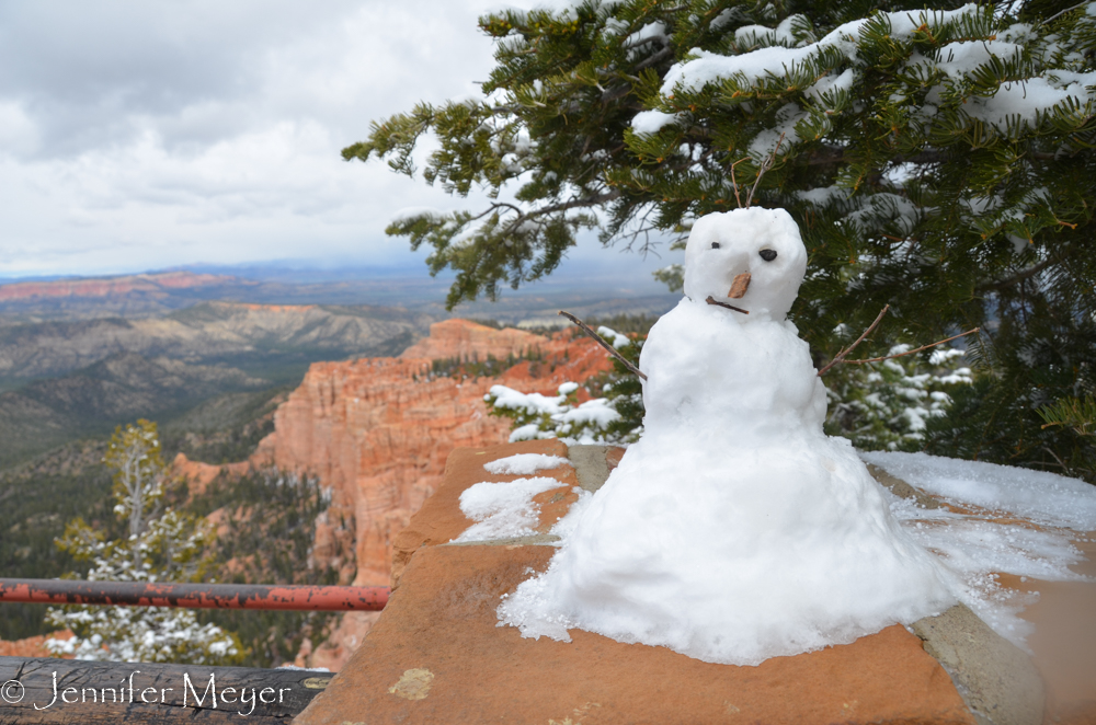 Someone made this little snowman at an overlook.