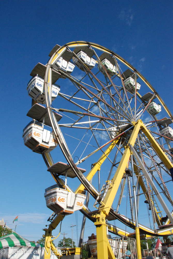 There was a large amusement park.