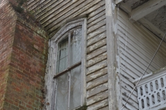 This inn from the early 1800s has been left to disrepair.