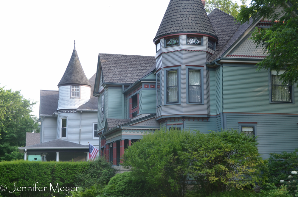 There are so many wonderful historic homes in Grinnell.