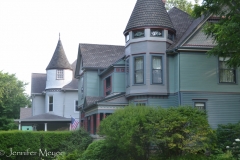 There are so many wonderful historic homes in Grinnell.