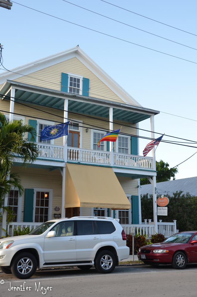 Pearl's Patio, a lesbian B&B.