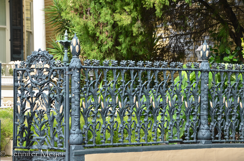 The corn fence in front of this hotel is famous.
