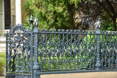 The corn fence in front of this hotel is famous.