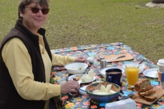 Breakfast al fresco.