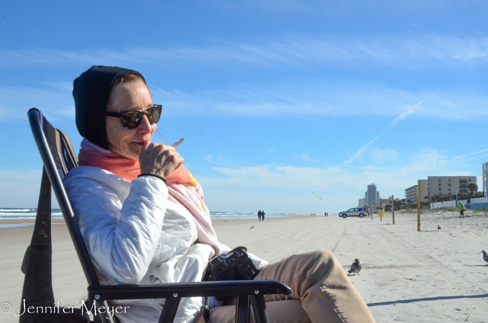 Bundled up against the wind, Beth looked like Edie in "Grey Gardens."