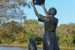 Statue of Florence Martus, who greeted every incoming ship to Savannah between 1887 and 1931.
