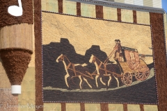 It's decorated in ears of corn.