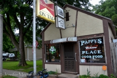 One night we went to Pappy's Place for BBQ.