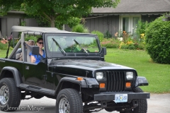 He drove his neighbor, Kendra, and her daughter Lanie to lunch.
