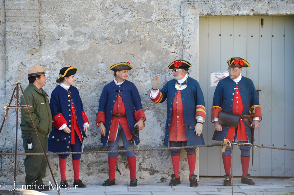 Volunteers in Spanish uniform.