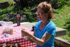 Reading the geo cache note.