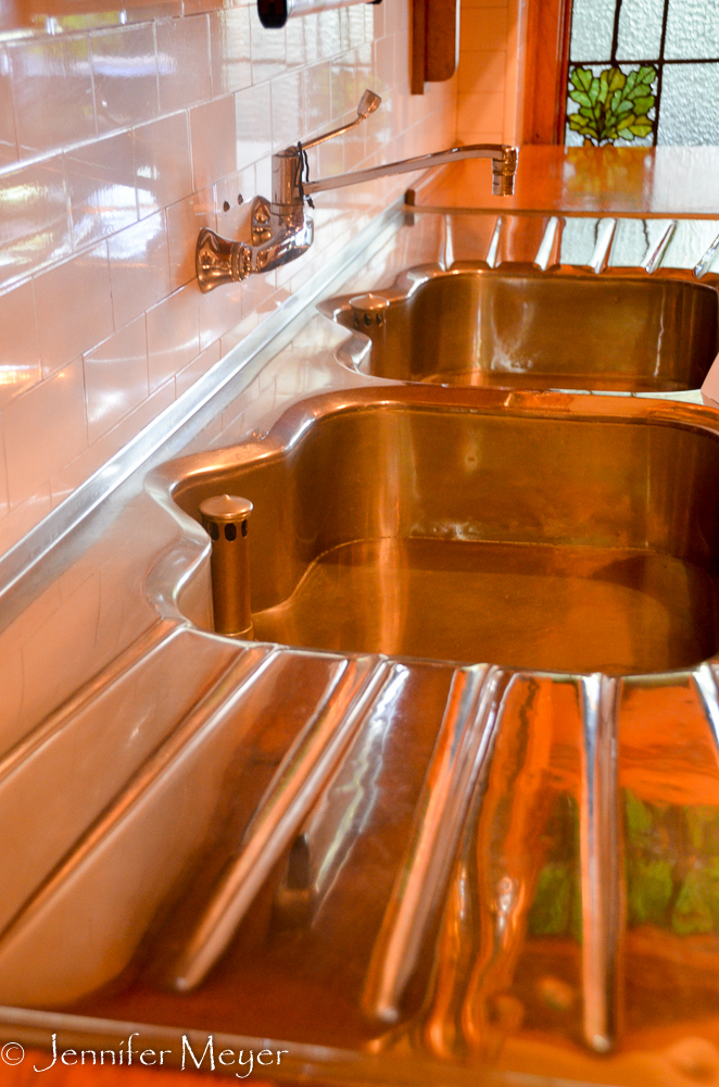 Wonderful deep sinks with drains that emptied water from the top.