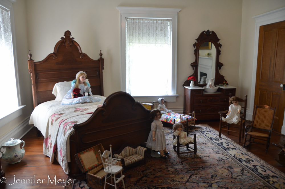 The sisters shared this room when they were children.