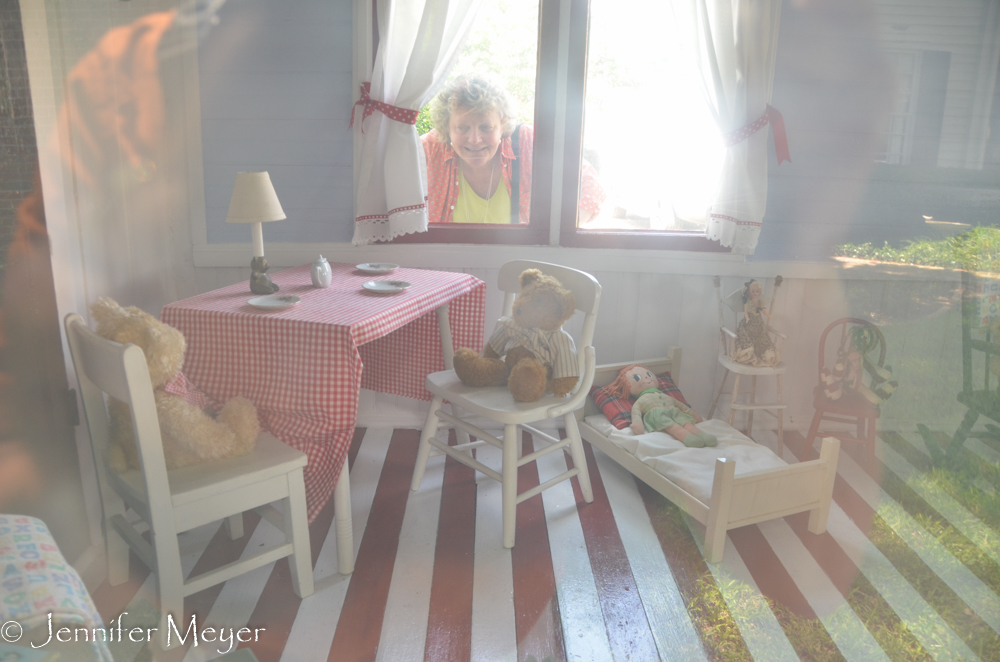 Kate takes a peek inside.