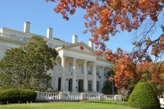 The Red Cross Association: "In Memory of the Heroic Women of the Civil War."