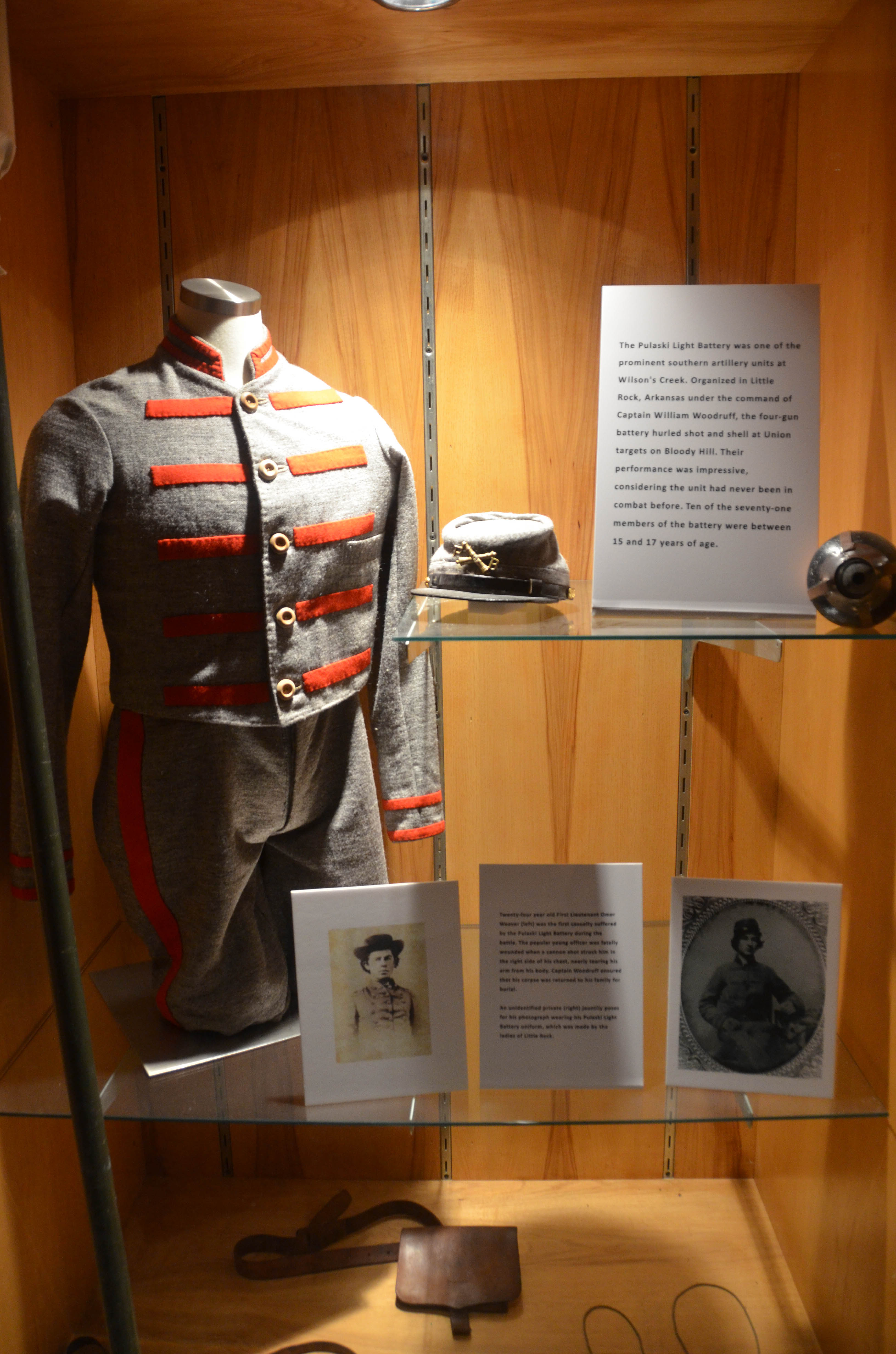 The confederate uniforms were gray.