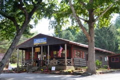 The Rondout Resort store and office.