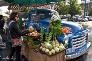 Farmer's Saturday Market.