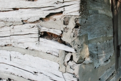 Dove-tailed timbers.