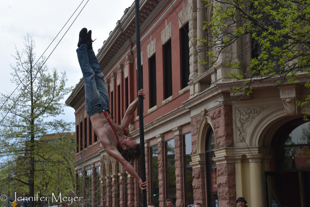 Now that takes some serious muscles!