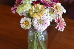 It included flowers, fruit, sodas, fruit, and more!